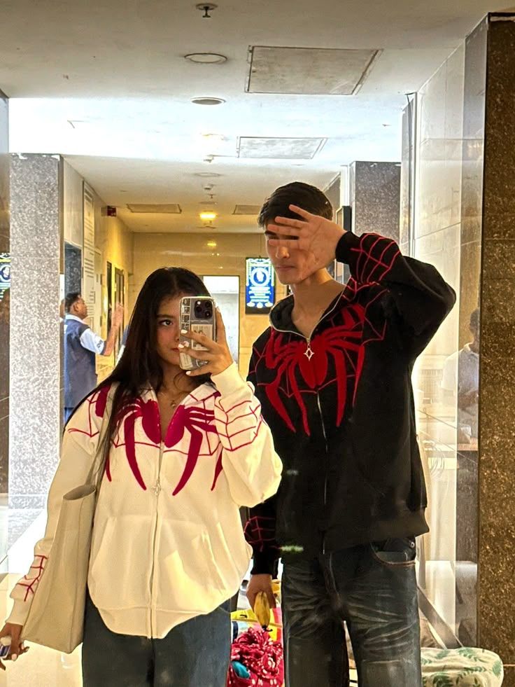 Spider Web Zip-Up Hoodie - Black -(Limited Edition)