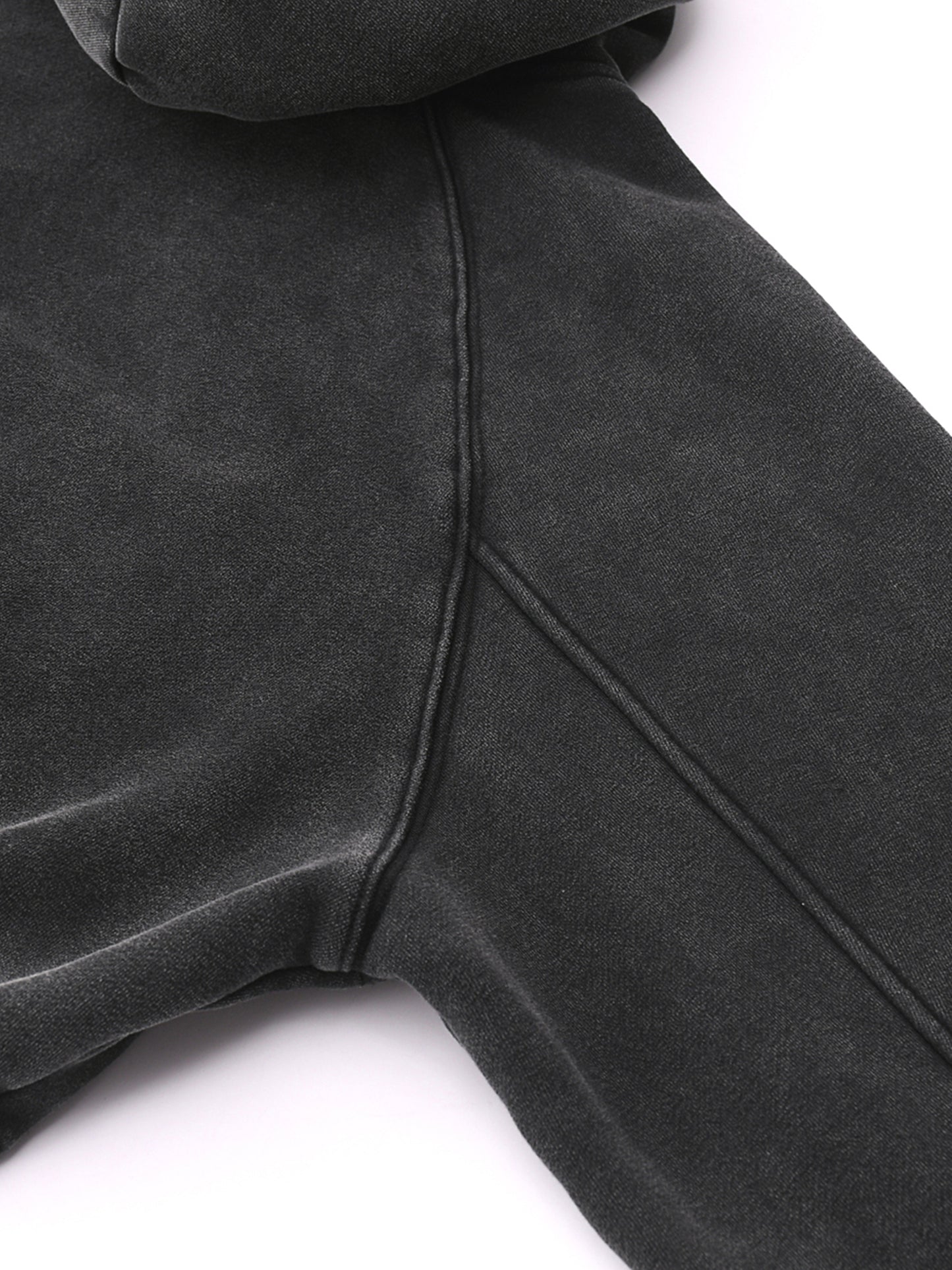 SNOWCORE™ CROPPED HOODIE