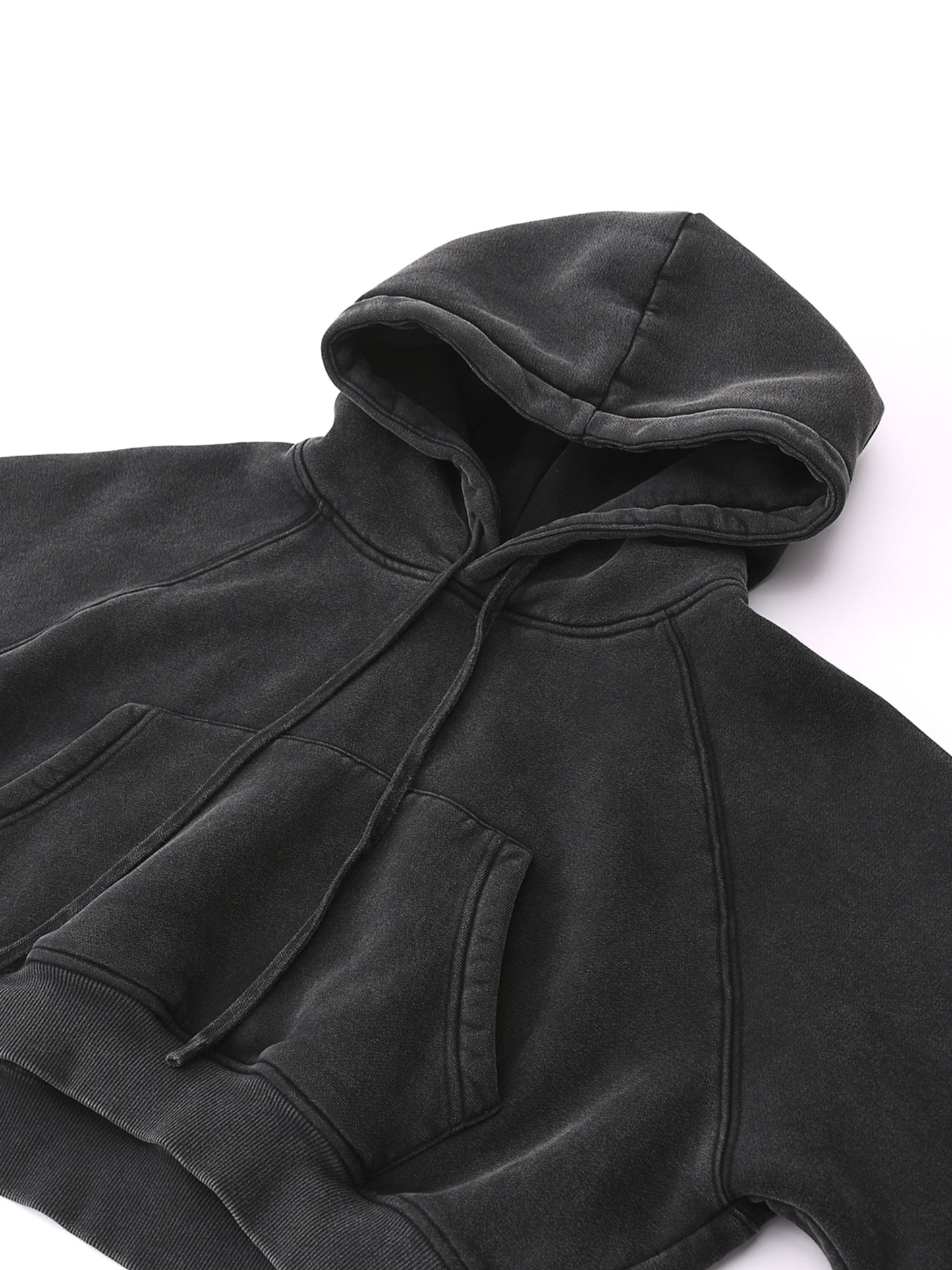 SNOWCORE™ CROPPED HOODIE